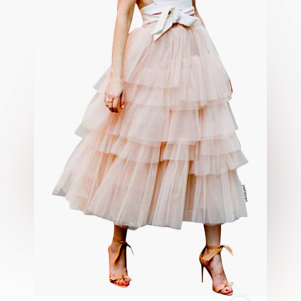 Chickwish nude tiered skirt